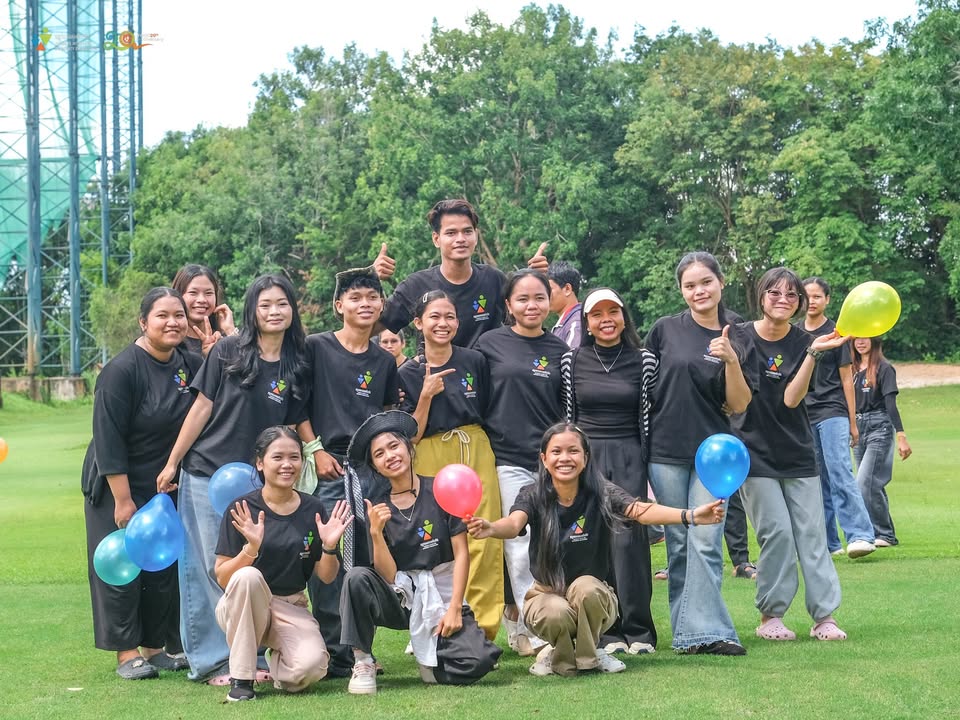 Journeys Within Our Community អង្គការសហគមន៍យើង
